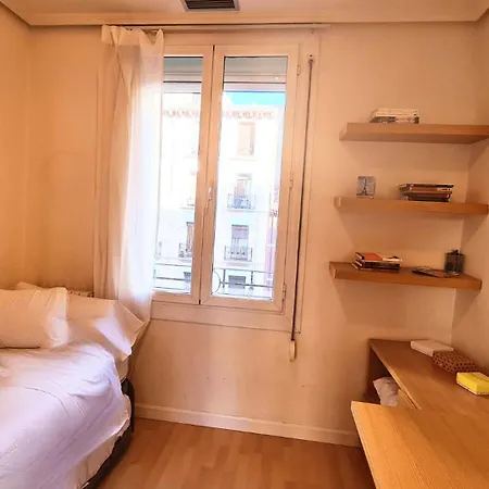 Dos Torres Boromir - En El Corazon De La Ciudad Daire